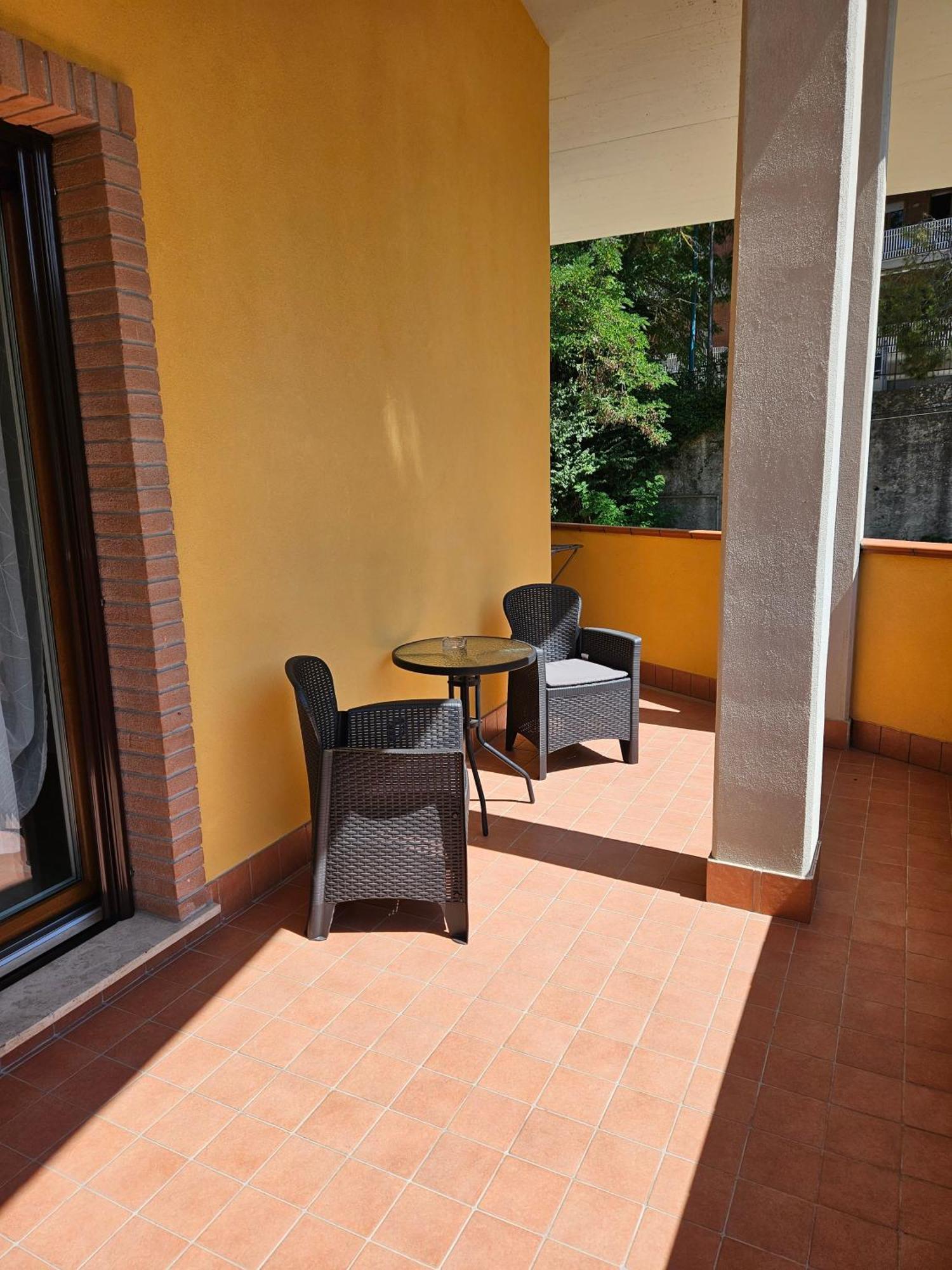Villa Center Appartamenti Nel Verde In Citta Καμπομπάσο Εξωτερικό φωτογραφία