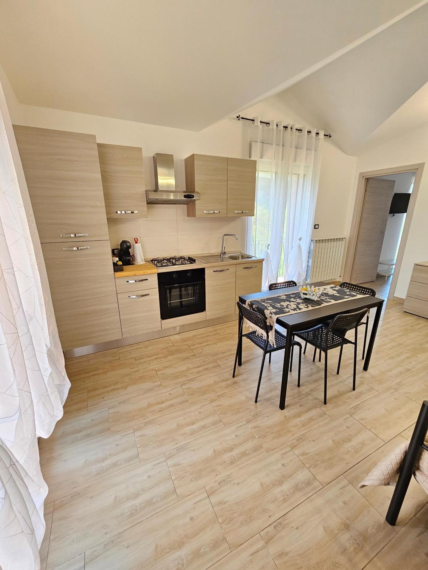 Villa Center Appartamenti Nel Verde In Citta Καμπομπάσο Εξωτερικό φωτογραφία